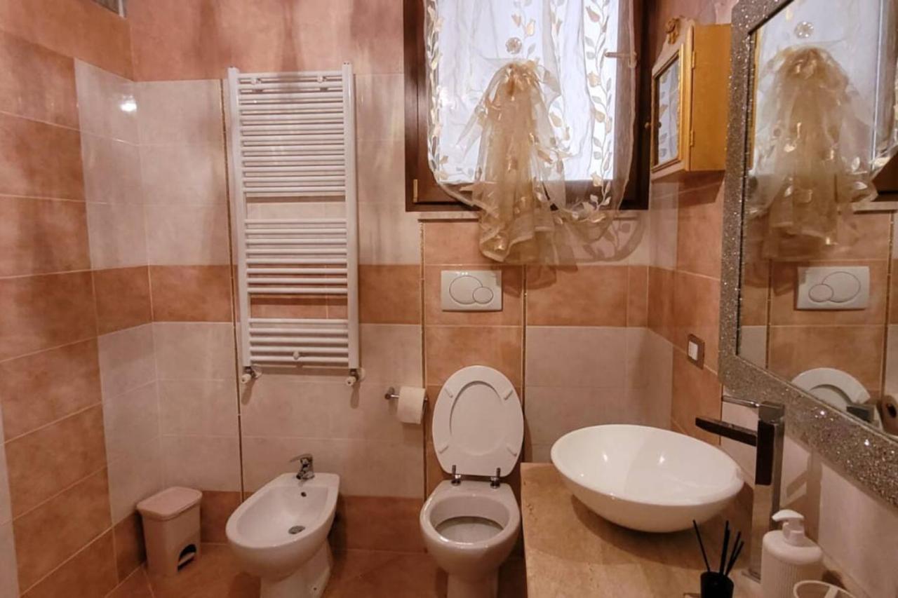 La Dimora Di Massimo Βίλα Ponte Lucano Εξωτερικό φωτογραφία